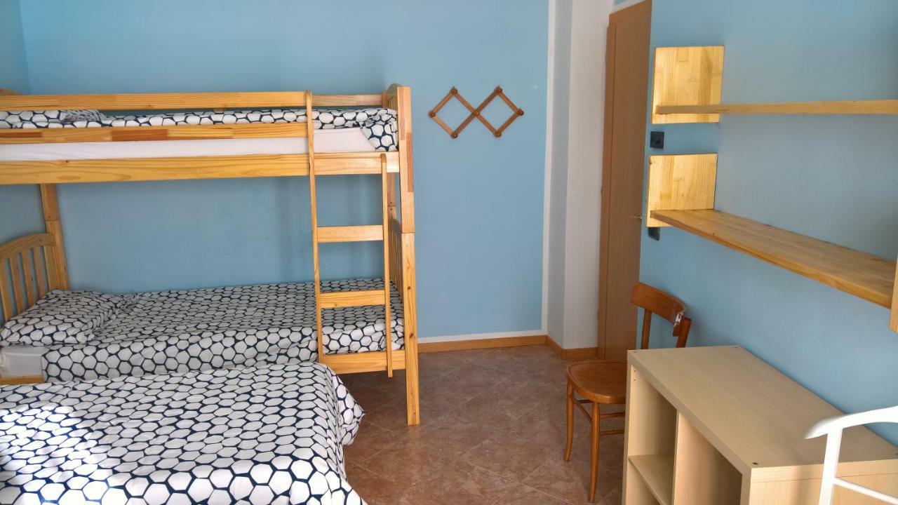 הוילה מצולאגו Casa Luca E Cristina מראה חיצוני תמונה